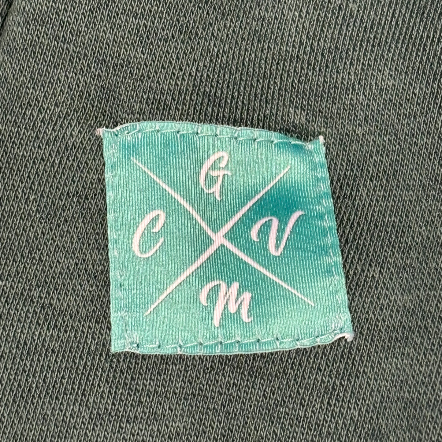 Hoodie "CLSCVLKS" grün
